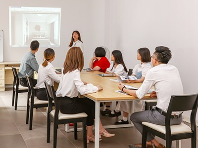 美奢漫：團(tuán)隊(duì)會議